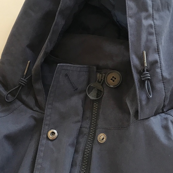 BARBOUR WATERPROOF NAVY BOMBER JACKET - Picture 13 of 14